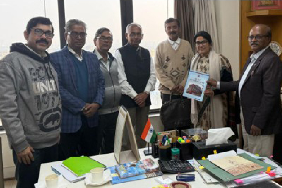 Meeting with Secretary, West Bengal, PWD
